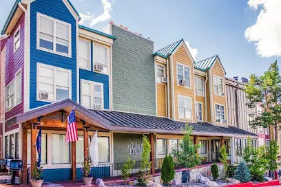Sweetwater Lift Lodge Resort